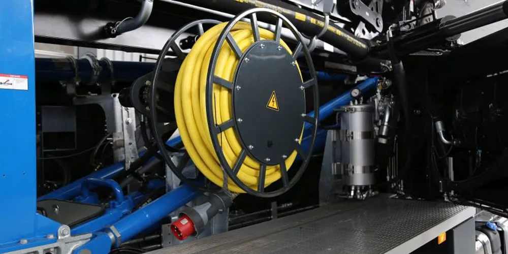 EU_Concrete_M36Iontron_02_21-00192_1000x500 Putzmeister - BSF iONTRON Hybrid